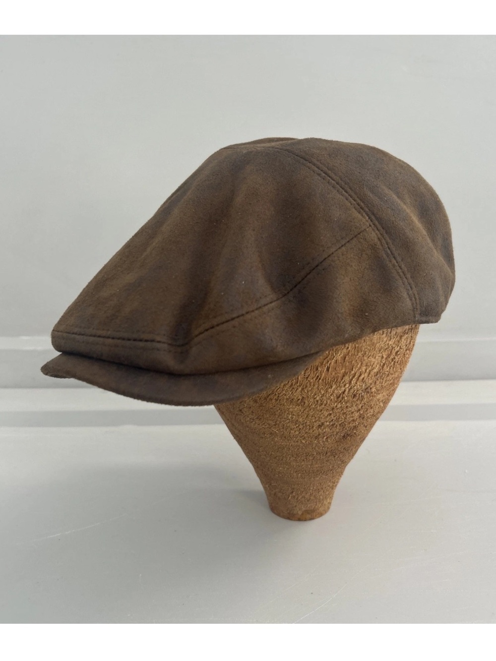 Henschel Hat Co Distressed Faux Suede Cabbie Newsboy Hat Cap Brown Men’s Med